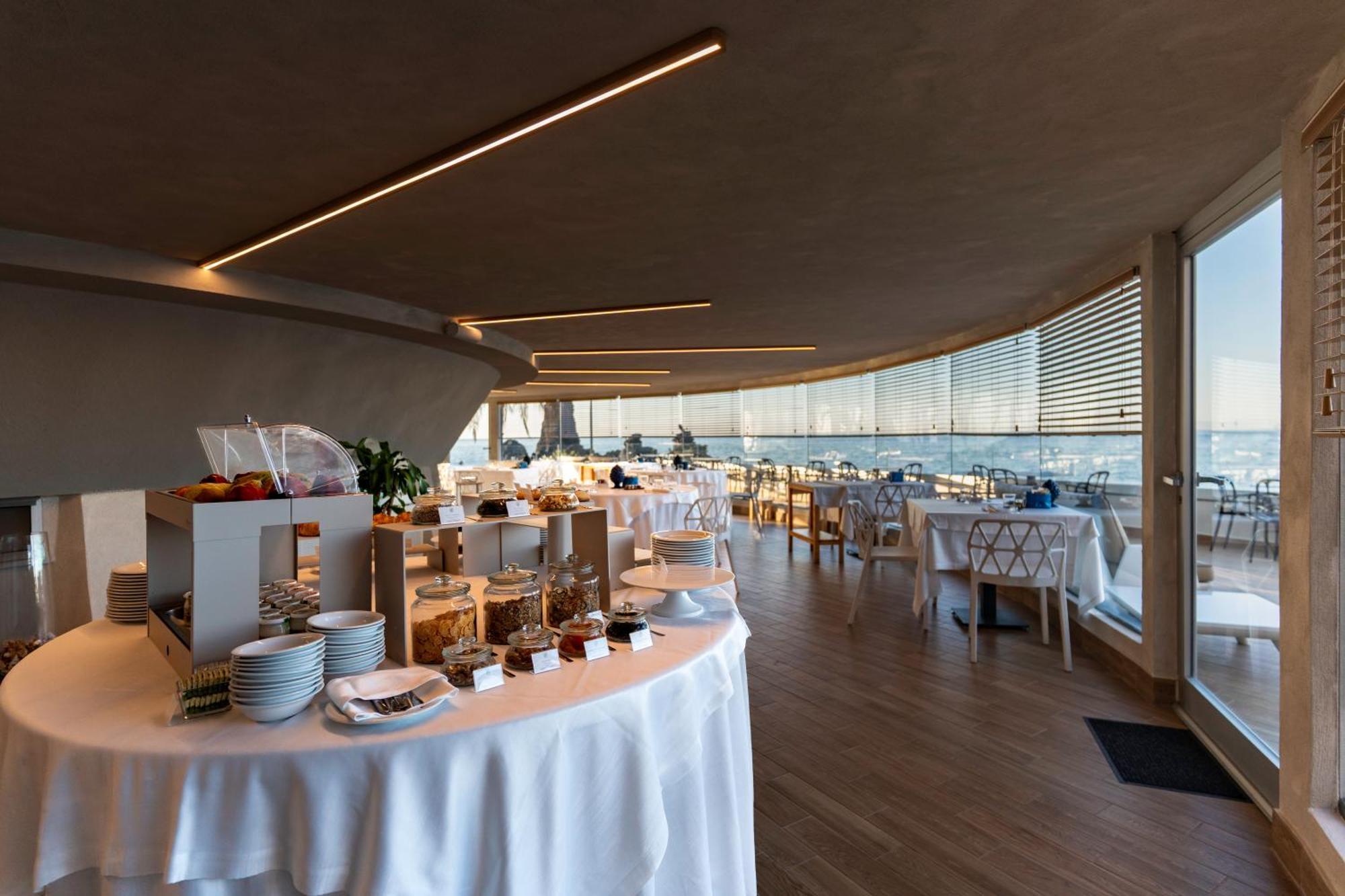 Grand Hotel Faraglioni أكيتْريتْسا المظهر الخارجي الصورة